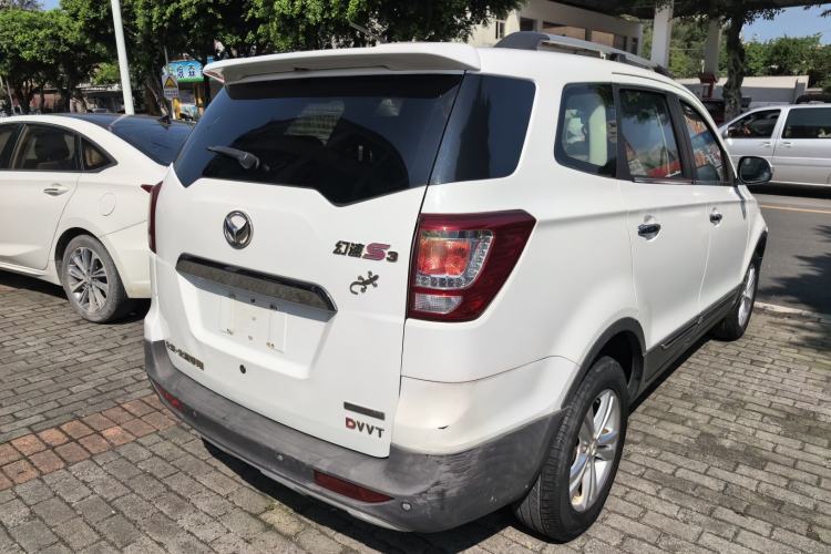 Used HYOSOW S3 2015 1.5L Luxury Model China V Standard Rear Right 45 Deg