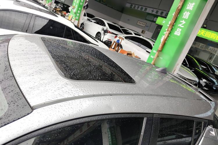 Used Toyota IZOA 2020 2.0L Yichi Version