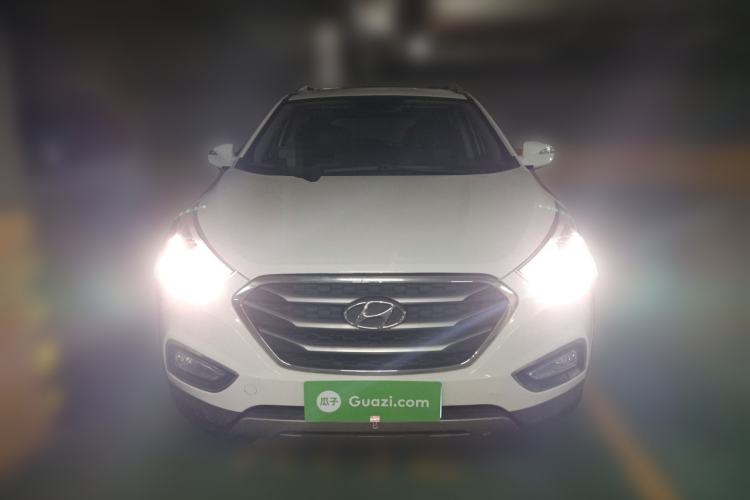 Used Hyundai ix35 2013 2.0L Automatic Two-Wheel Drive Smart GLS China IV Standard