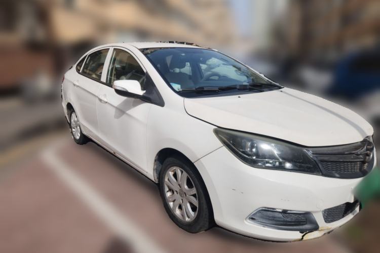 Used Haima M3 2014 1.5L Manual Elite Edition Front Right 45 Deg