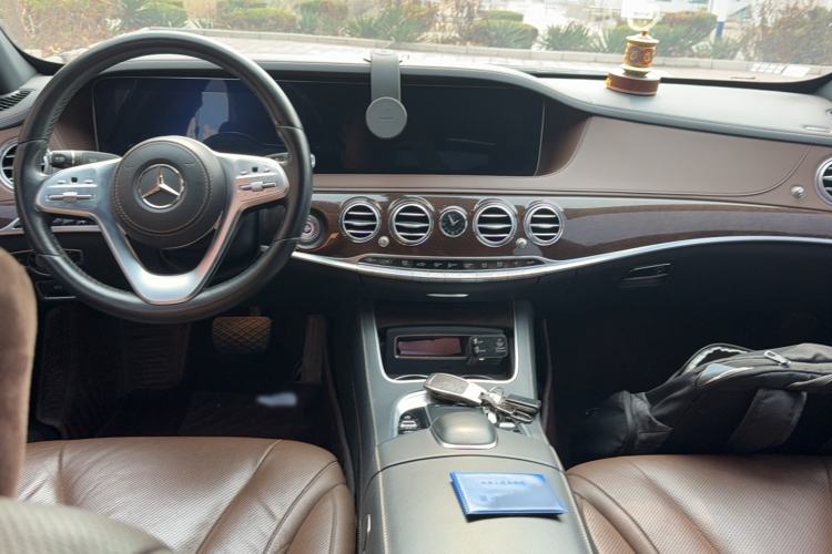 Used Mercedes-Benz S-Class 2020 S 350 L Business Class Ultimate Edition Interior 2