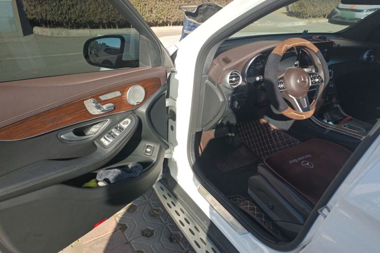 Used Mercedes-Benz GLC 2021 GLC 300 L 4MATIC Dynamic Model Driver Seat