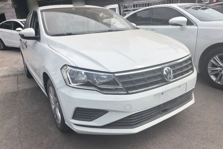 Used Volkswagen Jetta 2019 Dream Edition 1.4L Manual Fashion Version