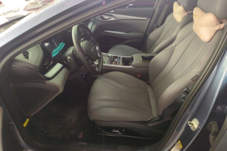Used BYD Seal 2024 HONOR Edition DM-i 1.5L 121km Luxury Model
