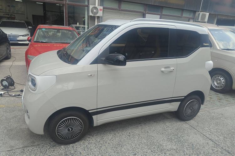 Used Wuling Hongguang MINIEV 2024 3rd Generation 215km Advanced Version