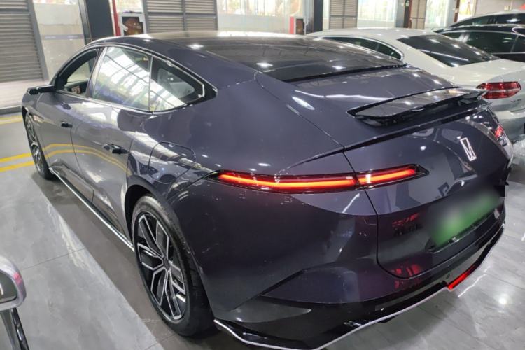 Used Avatr 12 2025 Max All-Electric Version Exterior 2