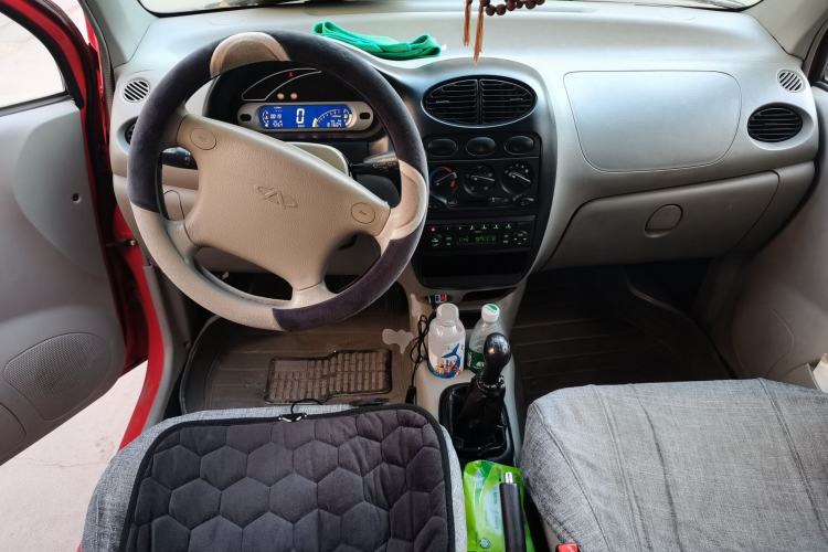 Used Chery QQ3 2012 Fashion Edition 1.0L Manual Champion Version