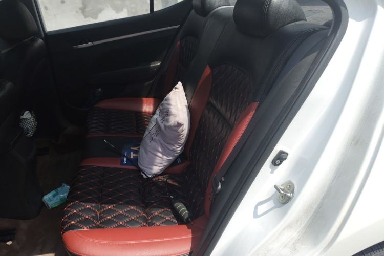 Used Hyundai Elantra (6th Generation / Lingdong) 2016 1.6L Automatic ZhiXuan – Elite Version Left Rear Seat