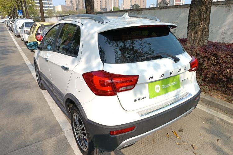 Used Haval H1 2015 1.5L AMT Luxury Model
