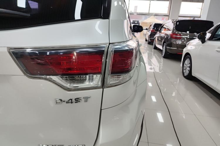 Used Toyota Highlander 2015 2.0T Four-Wheel Drive Luxury Edition 7-Seater