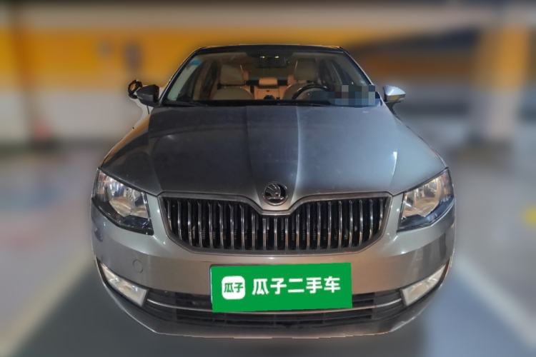 Used Skoda Octavia 2015 1.4TSI DSG Yijun Edition Front