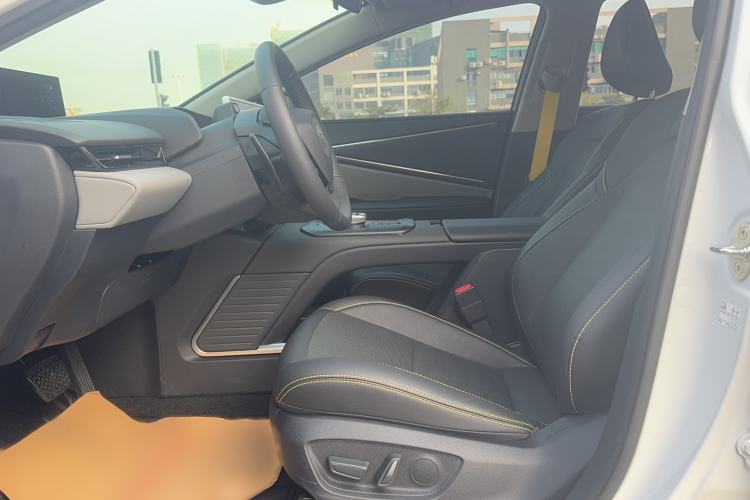 Used Toyota bZ5 2025 Model 550 PRO Smart Driving Edition
