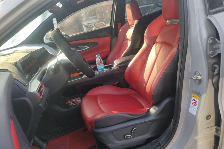 Used Changan UNI-T 2020 1.5T Prestige Version
