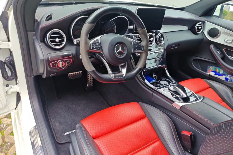 Used Mercedes-Benz C-Class AMG 2016 AMG C 63 Coupe Center Console