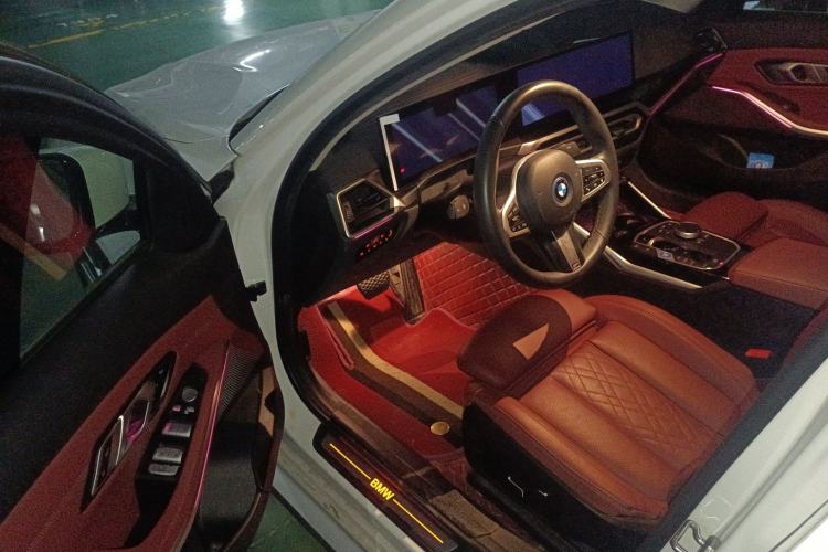 Used BMW i3 2024 eDrive 35 L Driver Seat