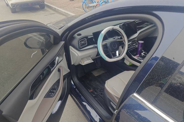 Used BYD Qin PLUS 2023 Champion Edition DM-i 120KM Leading Model
