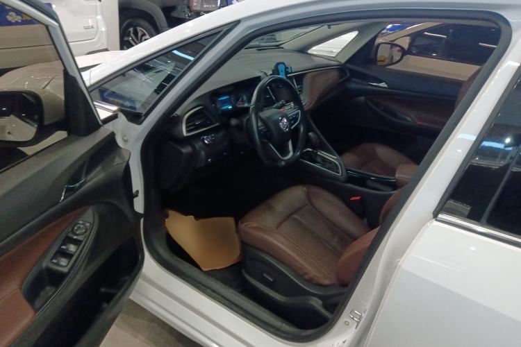 Used Buick GL6 2019 18T 6-Seater Connected Luxury Version China VI Standard