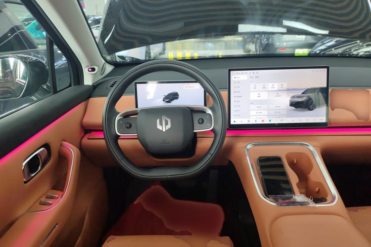 Used Leapmotor C16 2026 Extended-Range 280 LiDAR Zhizun Edition 6 Seats
