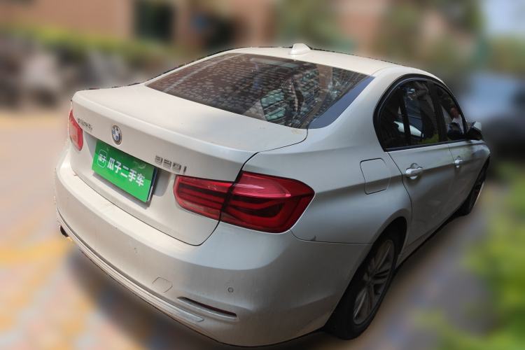 Used BMW 3 Series 2016 320i Fashion Model
