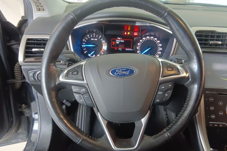 Used Ford Mondeo 2013 2.0L GTDi 200 Fashion Edition Steering Wheel