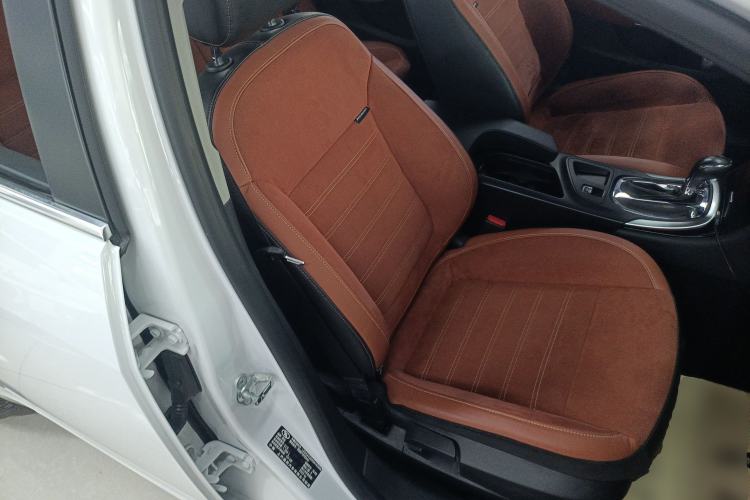 Used Buick Regal 2015 1.6T Elite Tech Model Right Front Seat