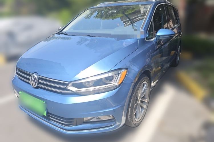 Used Volkswagen Touran 2016 Volkswagen Touran L 280TSI DSG Luxury Edition