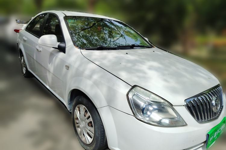 Used Buick Excelle 2015 1.5L Automatic Classic Model
