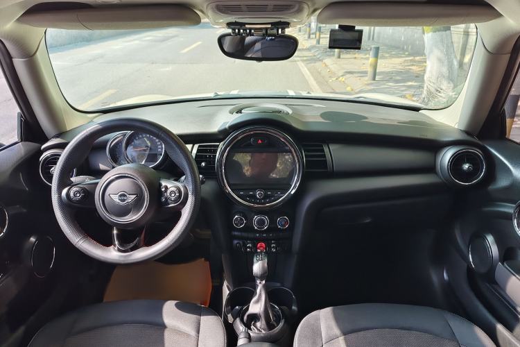 Used MINI MINI 2016 1.2T ONE Pioneer Edition
