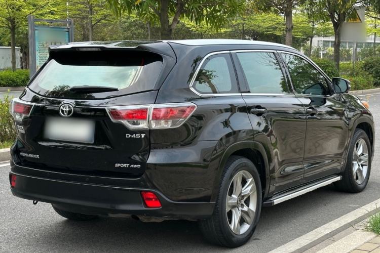 Used Toyota Highlander 2017 2.0T Four-Wheel Drive Luxury Edition 7 Seats