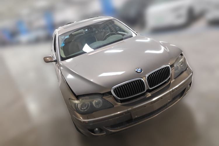 Used BMW 7 Series 2008 730Li Classic Edition Front Right 45 Deg