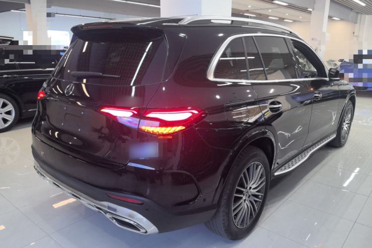 Used Mercedes-Benz GLC 2024 Refreshed GLC 300 L 4MATIC Dynamic Version 5 Seats
