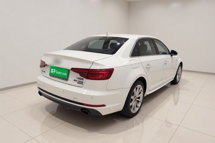 Used Audi A4L 2018 30th Anniversary Edition 45 TFSI quattro Individual Sport Edition
