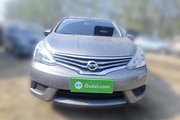 Used Nissan Livina 2015 1.6XE Manual Comfort Edition Front