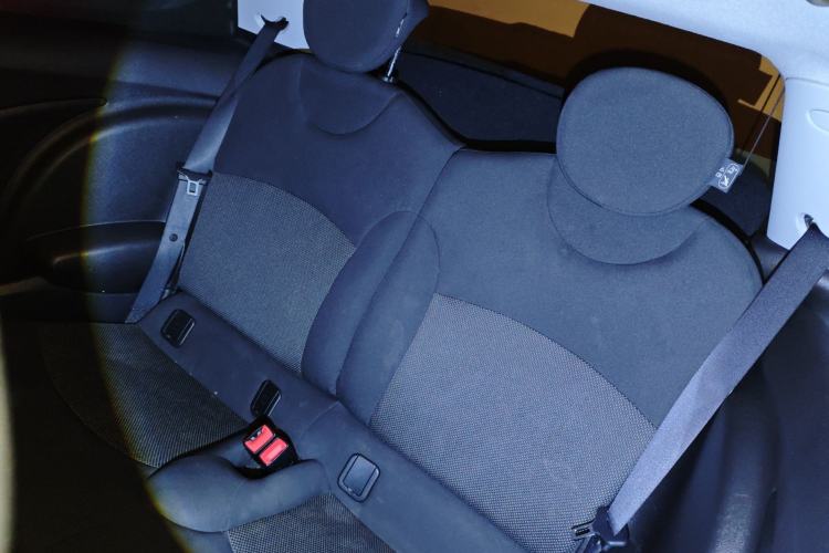 Used MINI 2010 1.6L COOPER Cheer
