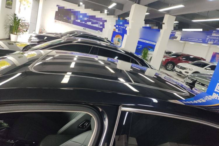 Used Volkswagen Passat 2025 Outstanding Model 380TSI Starry Dragon Glorious Edition
