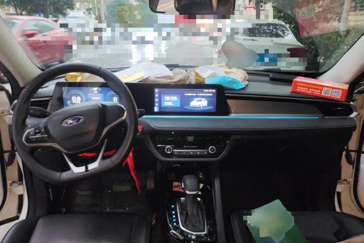 Used Ford Escort 2021 1.5L Automatic Platinum Edition
