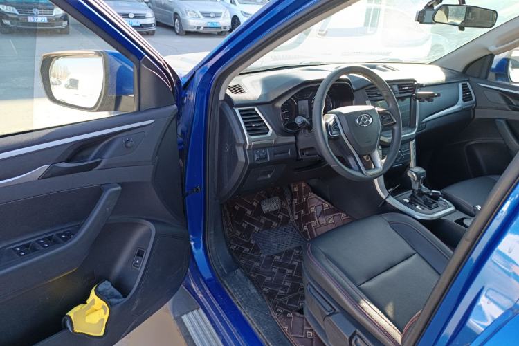 Used SAIC MAXUS T60 2017 2.0T Gasoline Automatic 4x4 High-Ride Elite Standard Cabin