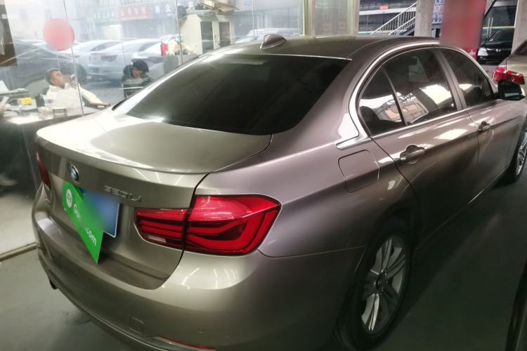 Used BMW 3 Series 2017 320Li xDrive Fashion Model
