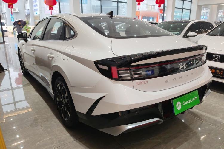 Used Hyundai Sonata 2024 1.5T Pro Rear Left 45 Deg