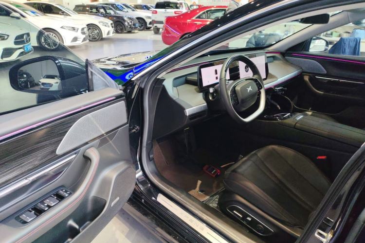 Used XPeng P7 2023 586E
