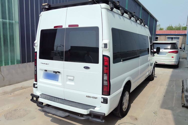 Used Ford Transit Custom 2021 2.2T Manual Standard Passenger Van Pro Long Wheelbase with Mechanical Pedals 9-Seater Mid-Roof Euro VI compliant
