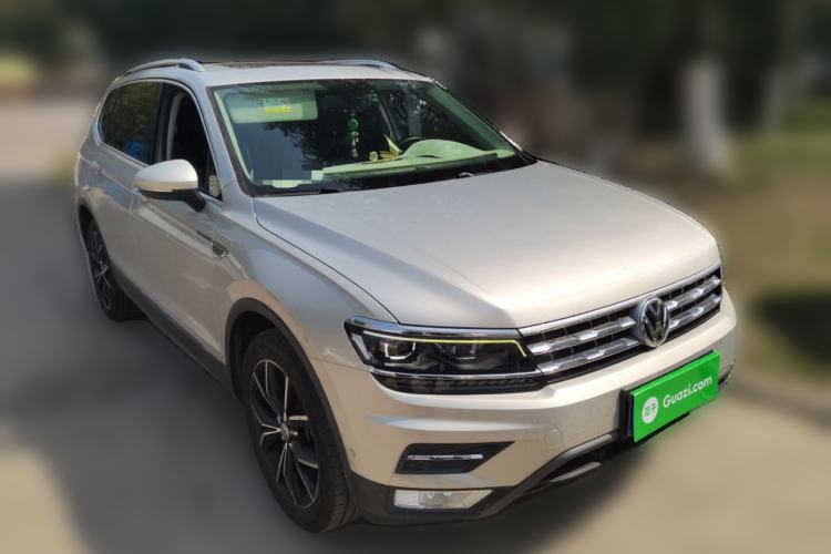 Used Volkswagen Tiguan L 2018 330TSI Automatic Two-Wheel Drive Flagship Edition