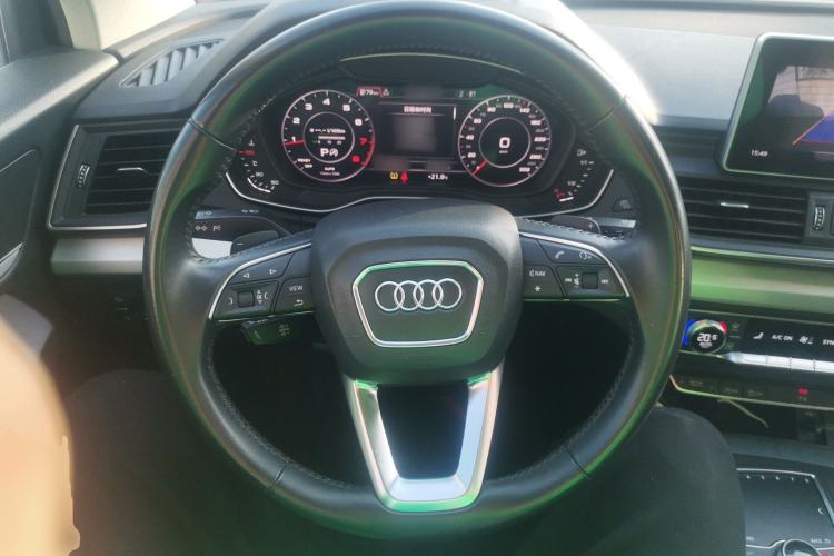 Used Audi Q5L 2020 Updated 40 TFSI Prestige Fashion Edition Steering Wheel