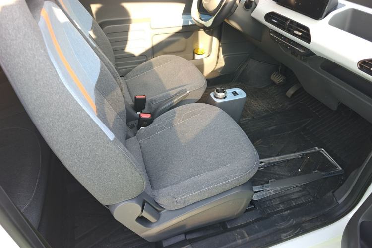 Used Geely Galaxy Panda 2024 Panda Mini 200km Endurance Bear
