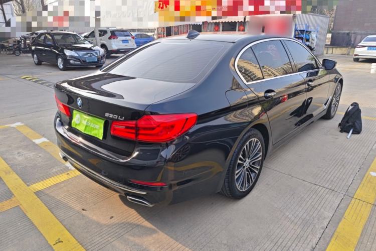 Used BMW 5 Series 2018 Facelifted 530Li Luxury Edition Premium Package
