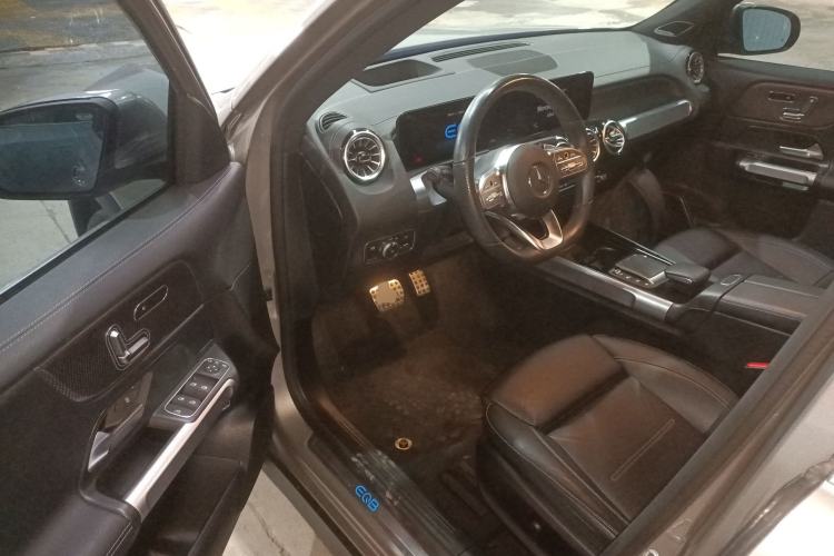 Used Mercedes-Benz EQB 2022 EQB 350 4MATIC First Edition Special Version Driver Seat