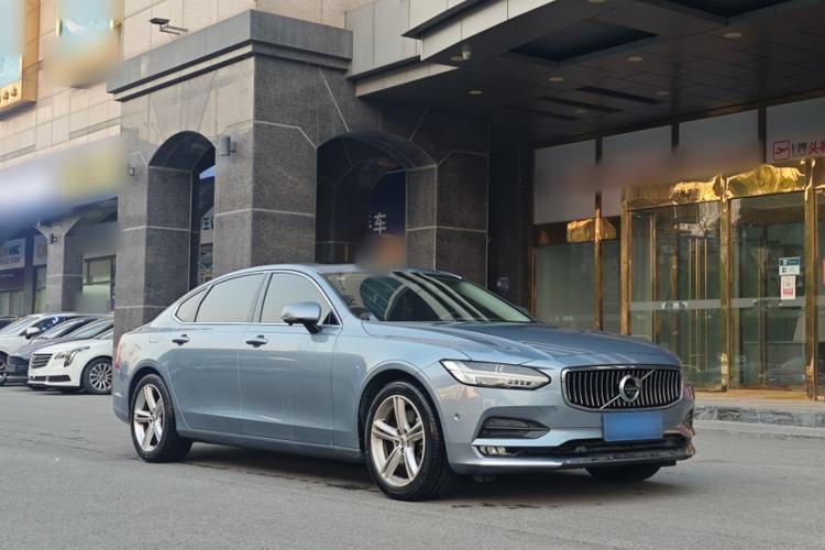 Used Volvo S90 2017 T4 Zhiyuan Edition