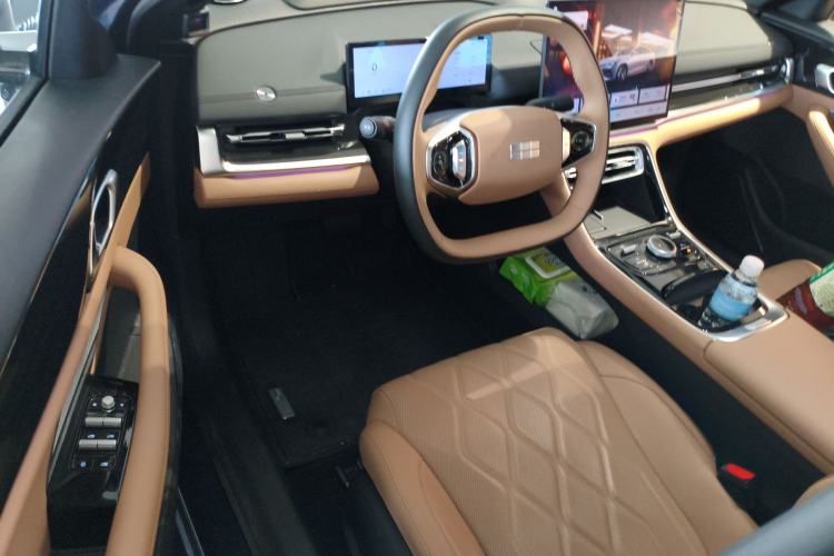 Used Geely Galaxy A7 2025 Model EM-i 150km Starship Edition Driver Seat