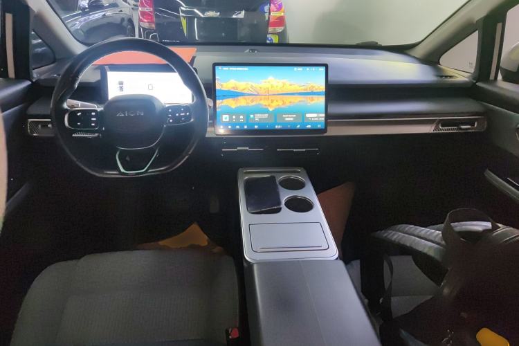 Used AION Y 2022 Plus 70 Enjoy Edition