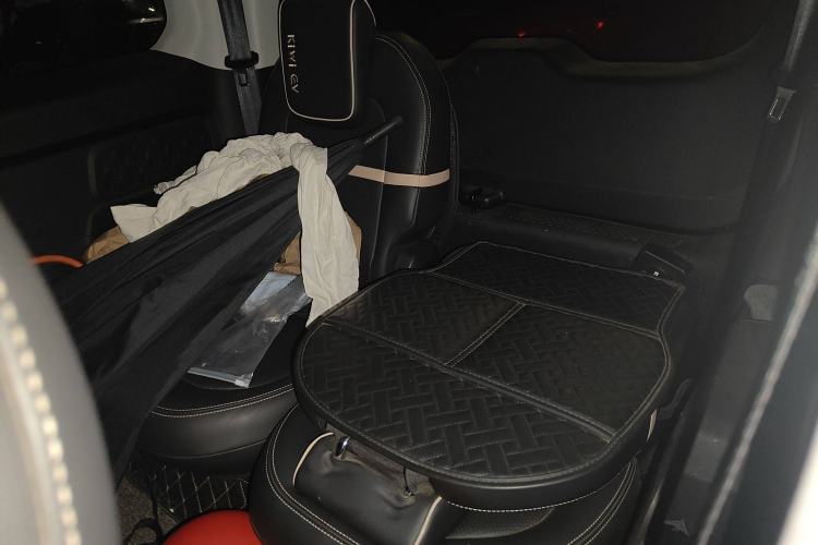 Used Baojun KiWi EV 2021 Artist Model Lithium Iron Phosphate